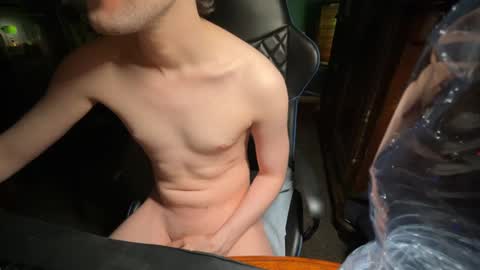 Snapshot of 91stefisexy91 chatting on December 28, 1:08 am 91stefisexy91 online show from December 28, 1:08 am