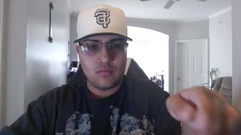 Butterfly boy online show from October 22, 3:56 pm