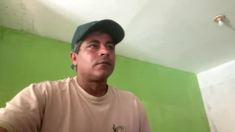 Snapshot of 9vinhocamshow chatting on July 22, 11:57 am 9vinhocamshow online show from July 22, 11:57 am