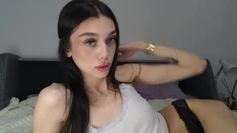 Snapshot of 9west chatting on May 20, 12:22 pm KARINA online show from May 20, 12:22 pm