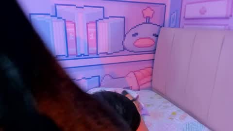 Alice  online show from December 28, 9:09 am