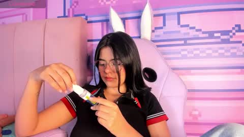 Alice  online show from September 17, 7:59 pm