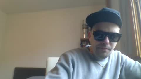 Snapshot of _1mastercard chatting on February 9, 10:52 am _1mastercard online show from February 9, 10:52 am