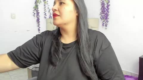 Zoey online show from March 1, 10:28 am