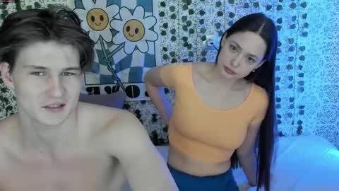 EMILY AND  MARCUS online show from March 10, 3:56 am