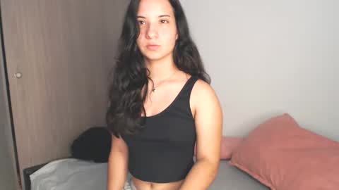 _abrill_20 online show from February 15, 9:11 pm