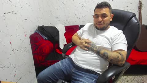     ----       online show from January 22, 4:34 am