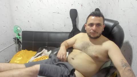 Snapshot of _ace_ventura chatting on February 3, 6:22 am ---- online show from February 3, 6:22 am