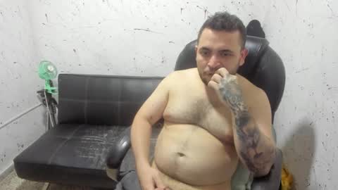 Snapshot of _ace_ventura chatting on February 5, 5:45 am ---- online show from February 5, 5:45 am