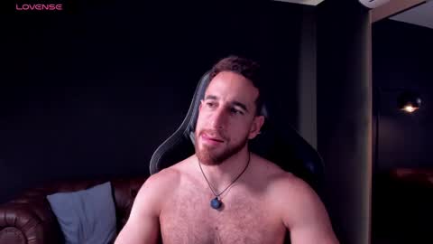 Snapshot of _adamcoper_ chatting on May 8, 11:21 pm _adamcoper_ online show from May 8, 11:21 pm