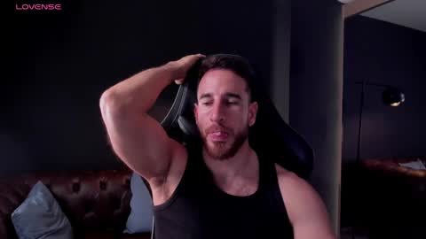 Snapshot of _adamcoper_ chatting on May 17, 11:34 pm _adamcoper_ online show from May 17, 11:34 pm