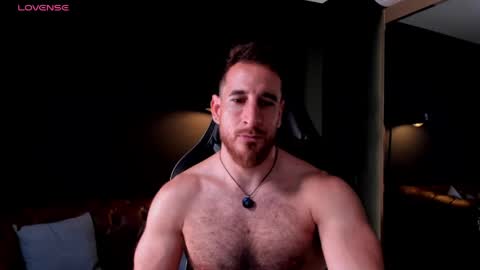 Snapshot of _adamcoper_ chatting on June 1, 10:11 pm _adamcoper_ online show from June 1, 10:11 pm