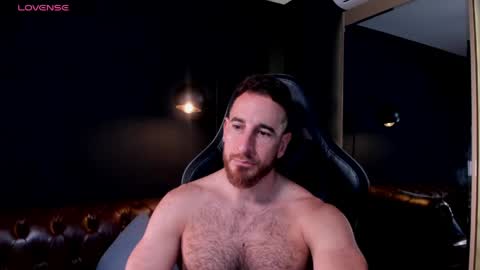 Snapshot of _adamcoper_ chatting on June 8, 12:36 am _adamcoper_ online show from June 8, 12:36 am