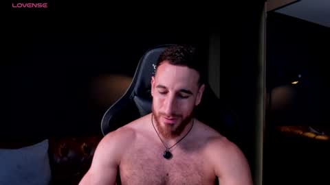 Snapshot of _adamcoper_ chatting on June 14, 12:52 am _adamcoper_ online show from June 14, 12:52 am