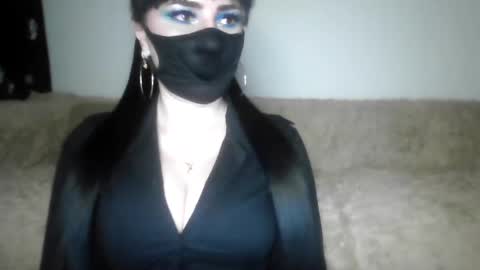 Adela online show from January 12, 7:10 pm