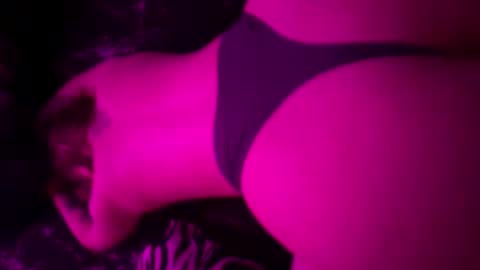 Snapshot of _adrenalinee_ chatting on November 24, 5:23 pm KENDALL NATHANRYAN LUCY online show from November 24, 5:23 pm