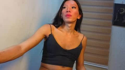 Snapshot of _agatha25 chatting on July 19, 3:21 am _agatha25 online show from July 19, 3:21 am