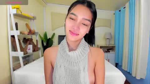 Snapshot of _agatha69_ chatting on September 23, 11:35 am agatha online show from September 23, 11:35 am