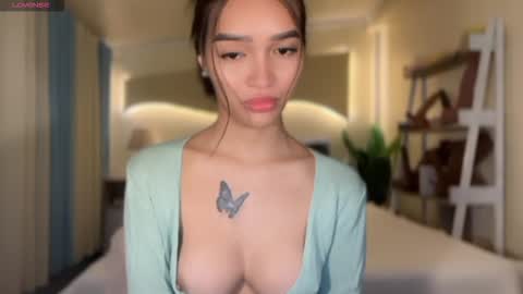 Snapshot of _agatha69_ chatting on October 25, 2:56 pm agatha online show from October 25, 2:56 pm