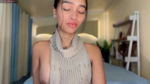 Snapshot of _agatha69_ chatting on November 16, 2:39 am agatha online show from November 16, 2:39 am