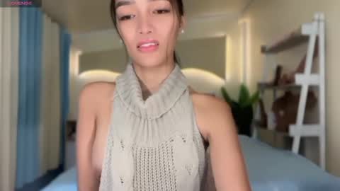 Snapshot of _agatha69_ chatting on November 19, 2:33 am agatha online show from November 19, 2:33 am