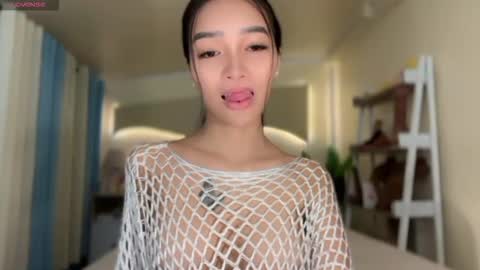 Snapshot of _agatha69_ chatting on December 3, 2:30 am agatha online show from December 3, 2:30 am