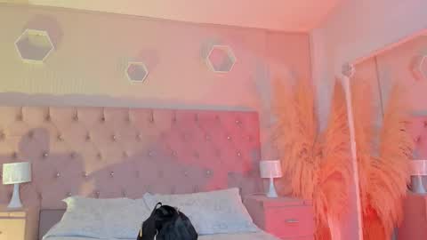 Agatha online show from December 21, 4:08 am