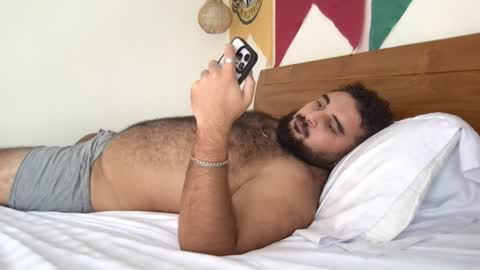 Snapshot of _alan_bear_ chatting on July 7, 7:23 am Alan online show from July 7, 7:23 am