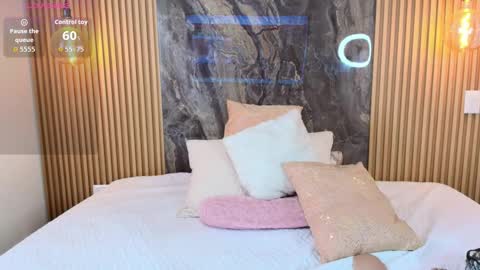 Snapshot of _alanajones_ chatting on September 20, 12:50 pm ALANA  online show from September 20, 12:50 pm