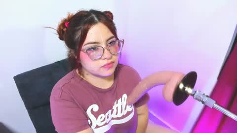 Snapshot of _alanna_monroe_ chatting on June 14, 6:26 am Alanna Monroe online show from June 14, 6:26 am