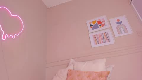 _aleja_x online show from September 10, 11:32 am