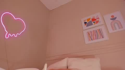 _aleja_x online show from September 15, 11:43 am