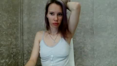 Snapshot of _alex1819 chatting on May 27, 7:05 am _alex1819 online show from May 27, 7:05 am