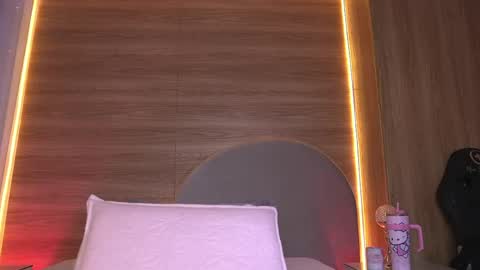 Snapshot of _alexaa_20 chatting on May 30, 12:02 pm Alexa online show from May 30, 12:02 pm
