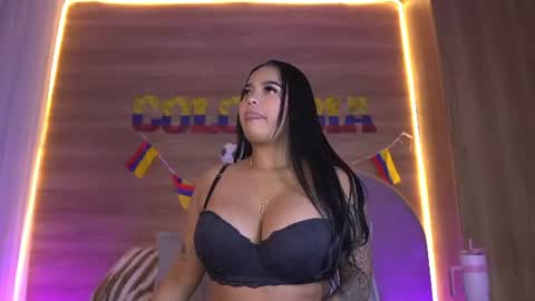 Snapshot of _alexaa_20 chatting on June 30, 11:55 am Alexa online show from June 30, 11:55 am