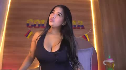 Snapshot of _alexaa_20 chatting on July 10, 11:57 am Alexa online show from July 10, 11:57 am