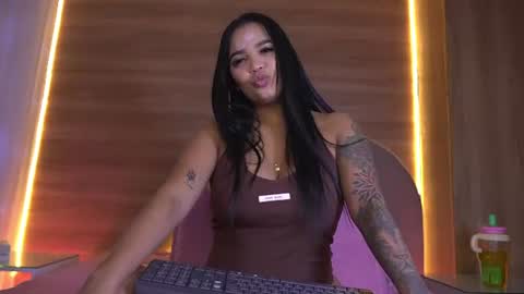 Snapshot of _alexaa_20 chatting on July 22, 11:57 am Alexa online show from July 22, 11:57 am