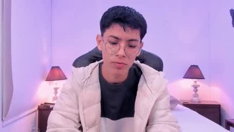 Alexander online show from November 15, 1:18 pm