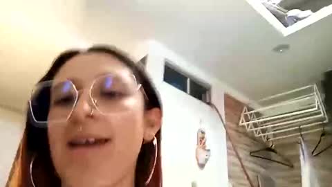Snapshot of _alhanna chatting on June 5, 9:53 pm Alhanna online show from June 5, 9:53 pm