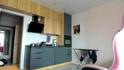 Snapshot of _alice_kitty chatting on June 17, 8:50 am Gaylord online show from June 17, 8:50 am