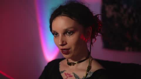 Snapshot of _alicemorrison_ chatting on May 20, 5:30 pm Alice Morrison Mistress Datura online show from May 20, 5:30 pm