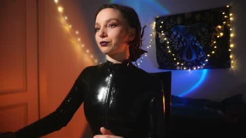 Snapshot of _alicemorrison_ chatting on June 7, 5:27 pm Alice Morrison Mistress Datura online show from June 7, 5:27 pm