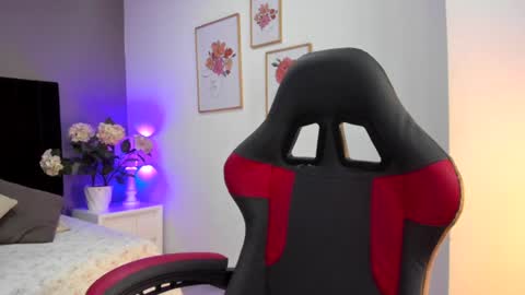 Snapshot of _aliice_1 chatting on December 26, 11:03 pm Alice online show from December 26, 11:03 pm