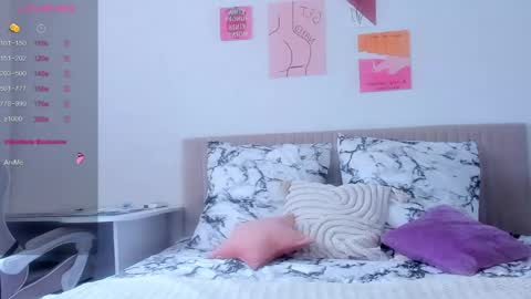 Snapshot of _alissaa_ chatting on April 20, 9:34 am Alice online show from April 20, 9:34 am