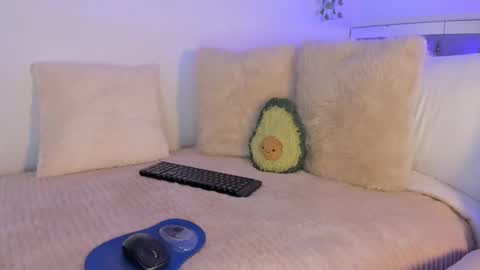 Snapshot of _alissonrose chatting on March 6, 7:10 pm Karo online show from March 6, 7:10 pm