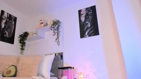 Snapshot of _alissonrose chatting on September 11, 10:54 pm Karo online show from September 11, 10:54 pm