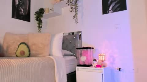 Snapshot of _alissonrose chatting on September 15, 8:42 pm Karo online show from September 15, 8:42 pm