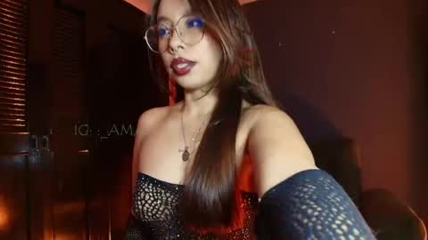 Snapshot of _amarella_ chatting on April 27, 5:55 pm Ana online show from April 27, 5:55 pm