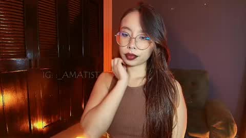 Snapshot of _amarella_ chatting on April 29, 5:41 pm Ana online show from April 29, 5:41 pm