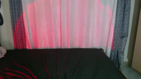 Snapshot of _amberxxx chatting on June 4, 1:50 pm Amber online show from June 4, 1:50 pm